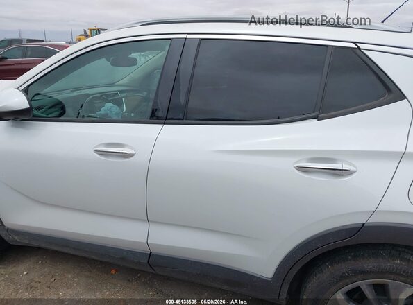KL4MMFSL8MB094083 2021 BUICK ENCORE White Widok wnętrza 360 stopni