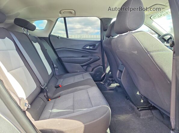 KL77LFE20RC213056 2024 CHEVROLET TRAX Silver 
