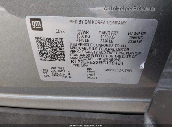 KL77LFE22RC178424 2024 CHEVROLET TRAX Gray Widok komory silnika