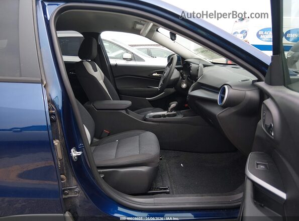 KL77LFE25RC132893 2024 CHEVROLET TRAX Blue Սալոնի դիմացի տեսք