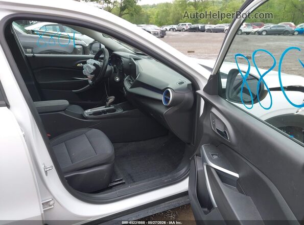 KL77LFE26RC129615 2024 CHEVROLET TRAX White 