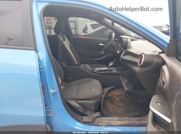 KL77LGE20RC109057 2024 CHEVROLET TRAX Blue Вид салону спереду