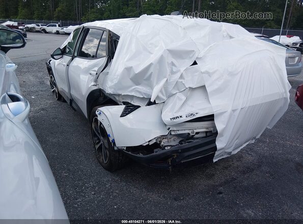 KL77LGE23RC235039 2024 CHEVROLET TRAX White Trasero izquierdo