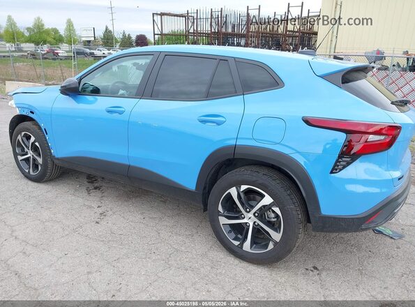 KL77LGE24RC044259 2024 CHEVROLET TRAX Blue Սալոնի 360 աստիճան տեսք