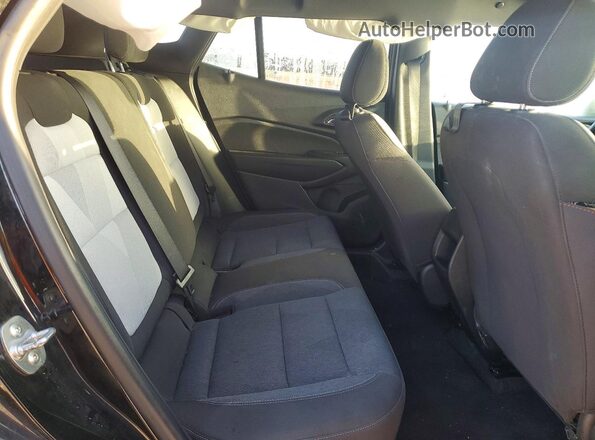 KL77LGE28RC208550 2024 CHEVROLET TRAX Black Widok wnętrza z tyłu