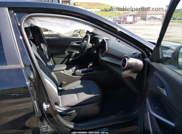 KL77LGEP1SC111174 2025 CHEVROLET TRAX Black Vista interior delantera