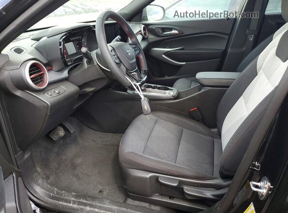 KL77LGEP4SC292545 2025 CHEVROLET TRAX Black 