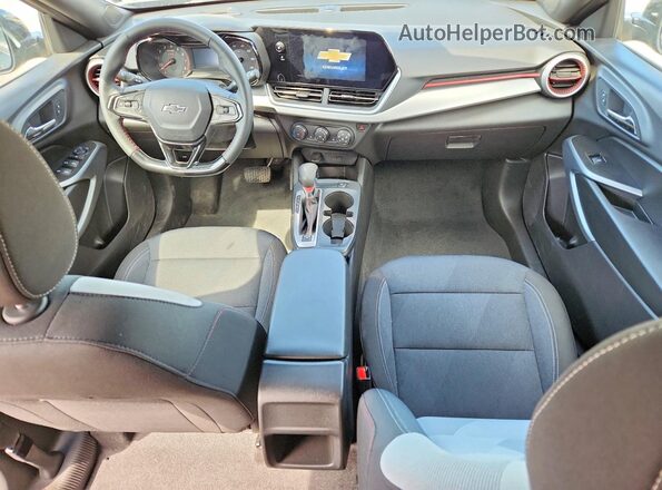 KL77LGEP4SC292545 2025 CHEVROLET TRAX Black 