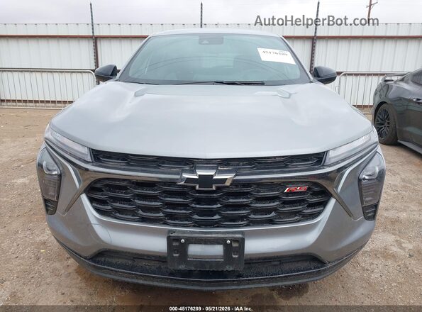 KL77LGEP9SC033601 2025 CHEVROLET TRAX Silver Rear interior view