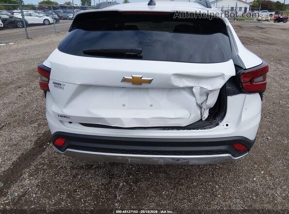 KL77LHE26RC000902 2024 CHEVROLET TRAX White 