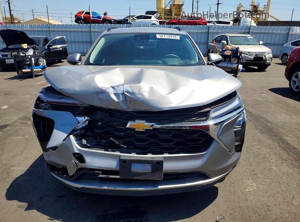 KL77LHE27RC008586 2024 CHEVROLET TRAX Silver 