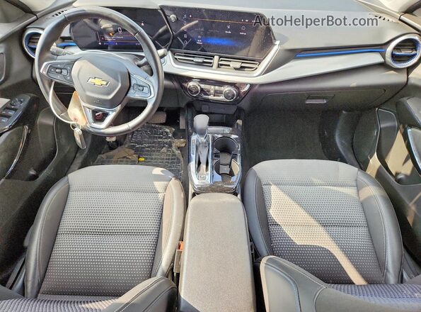KL77LHE27RC238127 2024 CHEVROLET TRAX Silver 