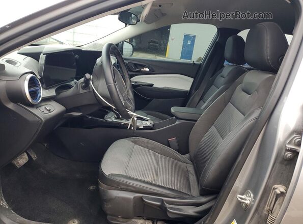 KL77LHE2XRC088563 2024 CHEVROLET TRAX Gray 