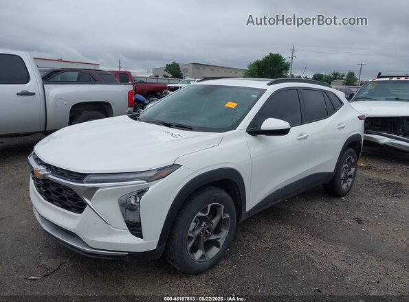 KL77LHEP1SC061561 2025 CHEVROLET TRAX White Front left