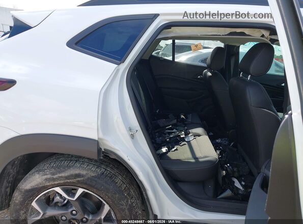 KL77LHEP1SC122309 2025 CHEVROLET TRAX White VIN კოდის სტიკერის ხედი