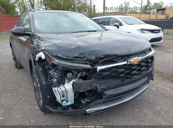 KL77LHEP2SC013048 2025 CHEVROLET TRAX Black Front view