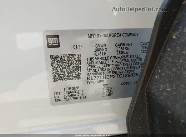 KL77LHEP2TC126435 2026 CHEVROLET TRAX White Vista del compartimento del motor