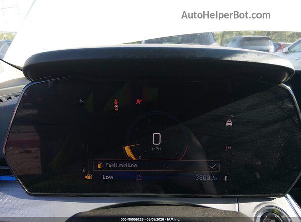 KL77LHEP5SC065709 2025 CHEVROLET TRAX White Rear seats view