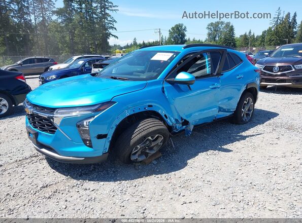 KL77LHEP5SC325669 2025 CHEVROLET TRAX Синий Передняя левая четверть