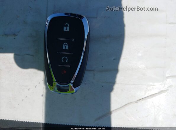 KL77LHEP5SC325669 2025 CHEVROLET TRAX Синий Вид панели приборов