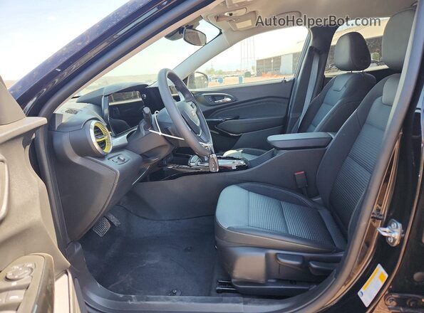 KL77LHEP5TC080308 2026 CHEVROLET TRAX Black Вид салону спереду