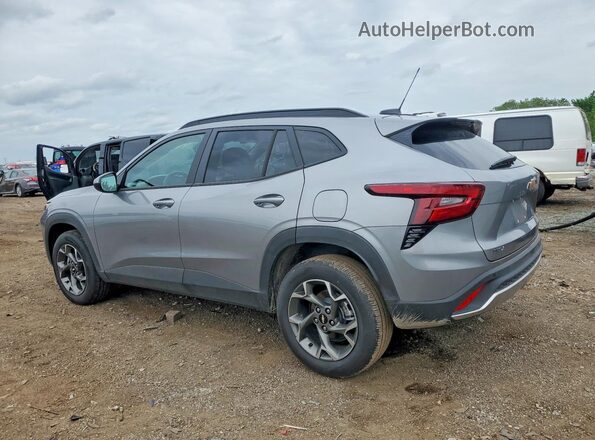 KL77LHEP6TC022580 2026 CHEVROLET TRAX Silver 