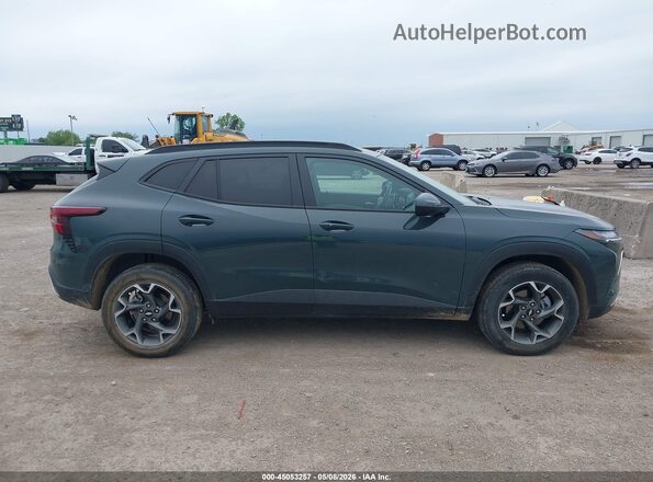 KL77LHEP7SC040360 2025 CHEVROLET TRAX Gray Rear interior view