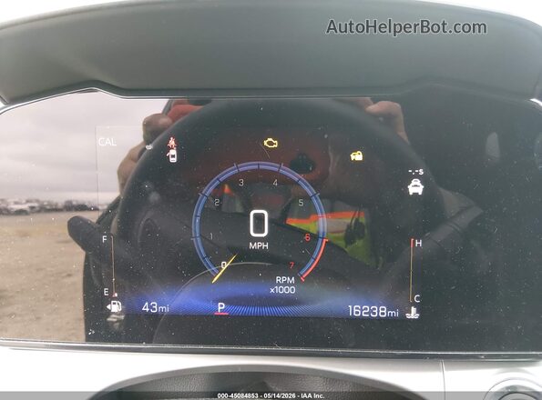 KL77LHEP7SC176214 2025 CHEVROLET TRAX Black Հետևի նստատեղերի տեսք