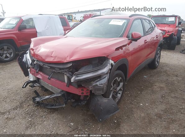 KL77LHEP8TC026856 2026 CHEVROLET TRAX Красный Передняя левая четверть