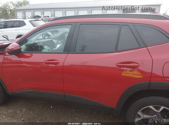 KL77LHEP8TC026856 2026 CHEVROLET TRAX Красный 