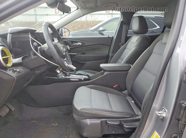 KL77LHEPXSC316692 2025 CHEVROLET TRAX Silver 
