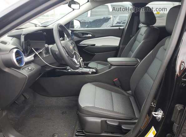 KL77LHEPXTC054528 2026 CHEVROLET TRAX Black Vista interior delantera