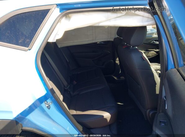 KL77LJE2XRC017001 2024 CHEVROLET TRAX Light Blue VIN կոդի պիտակի տեսք