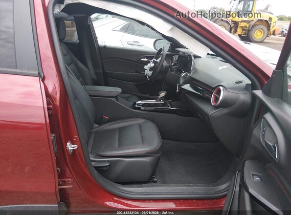 KL77LJE2XRC055988 2024 CHEVROLET TRAX Красный Вид салона спереди