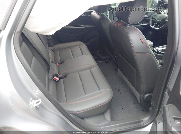 KL77LJEP4TC105769 2026 CHEVROLET TRAX Gray Vista de la etiqueta del VIN