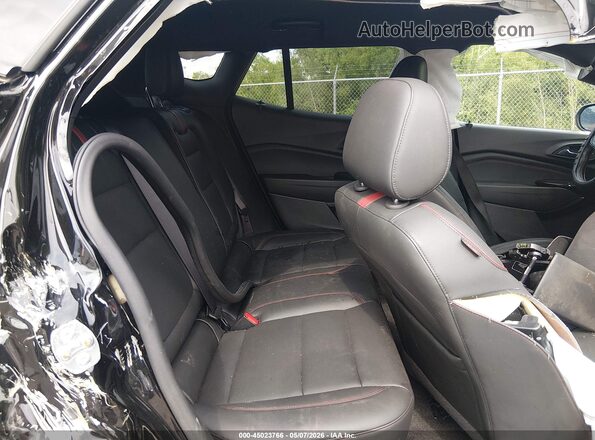 KL77LJEP5SC004366 2025 CHEVROLET TRAX Black VIN კოდის სტიკერის ხედი