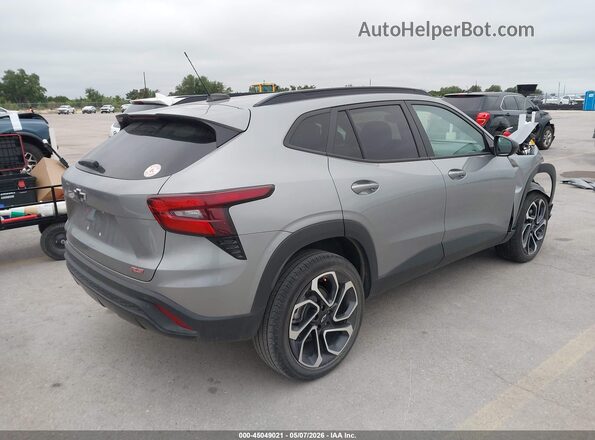 KL77LJEP6SC029793 2025 CHEVROLET TRAX Серый Задняя правая четверть