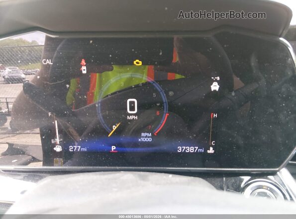 KL77LJEP7SC067100 2025 CHEVROLET TRAX Темно-бордовый Вид задних сидений