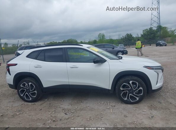 KL77LJEP8SC121228 2025 CHEVROLET TRAX White უკანა სალონის ხედი