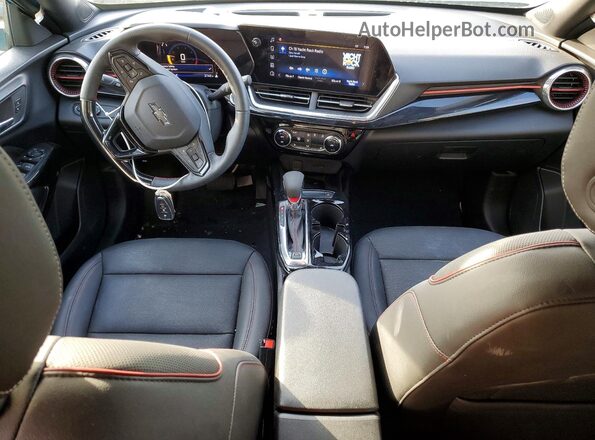 KL77LJEP8SC160661 2025 CHEVROLET TRAX Blue 