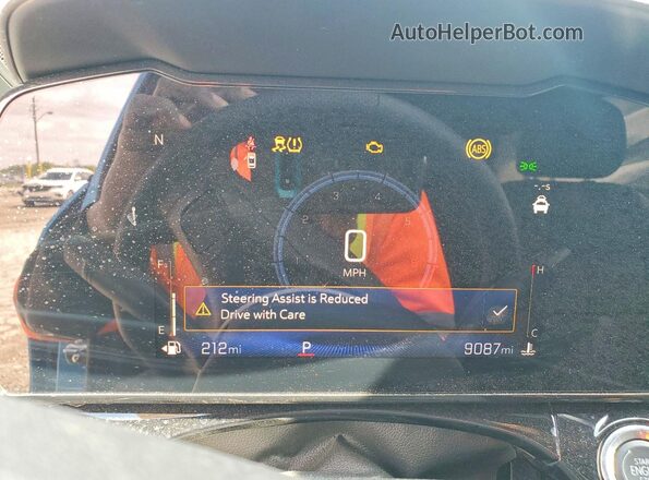 KL77LJEP9TC031104 2026 CHEVROLET TRAX Blue Instrument cluster view