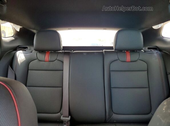 KL77LJEP9TC031104 2026 CHEVROLET TRAX Blue Rear seats view