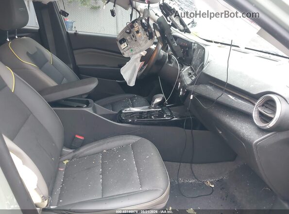 KL77LKE22RC197113 2024 CHEVROLET TRAX Gray Front interior view