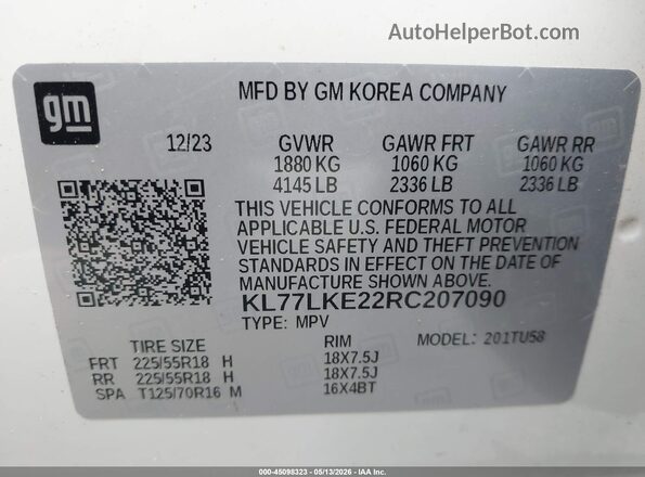 KL77LKE22RC207090 2024 CHEVROLET TRAX White Vista del compartimento del motor
