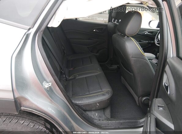 KL77LKE26RC217573 2024 CHEVROLET TRAX Silver VIN կոդի պիտակի տեսք