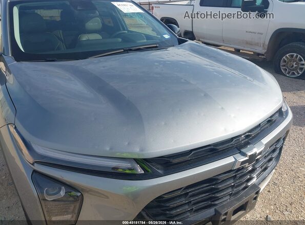KL77LKEP0SC123464 2025 CHEVROLET TRAX Silver წინა ხედი