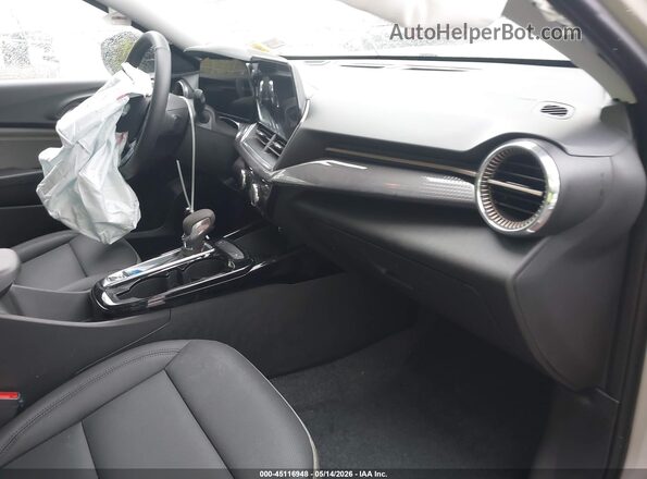 KL77LKEP0TC041882 2026 CHEVROLET TRAX Бежевый Вид салона спереди