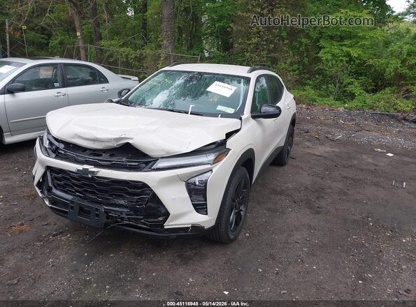 KL77LKEP0TC041882 2026 CHEVROLET TRAX Бежевый Вид спереди
