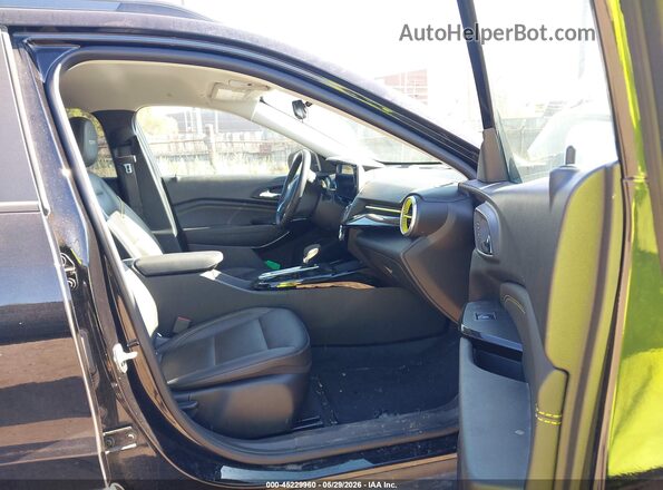 KL77LKEP3SC020555 2025 CHEVROLET TRAX Black Vista interior delantera