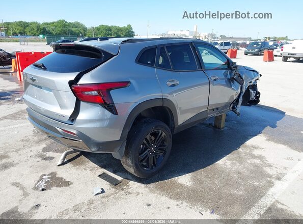 KL77LKEP3TC076772 2026 CHEVROLET TRAX Серебряный Задняя правая четверть